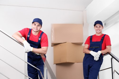 Packing and loading for commercial relocations in Coulsdon
