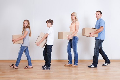 Checklist and packing preparation for moving house in Coulsdon